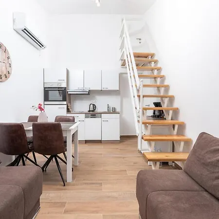 Apartment Lux - Sea View, Near The Beach And Center Apartment Porec